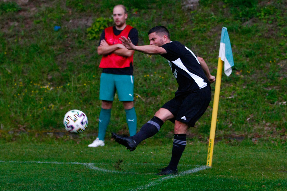 1. Mannschaft vs. TSV Neudrossenfeld II (02.05.2024) - 48