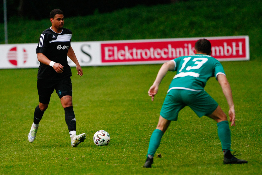1. Mannschaft vs. TSV Neudrossenfeld II (02.05.2024) - 51