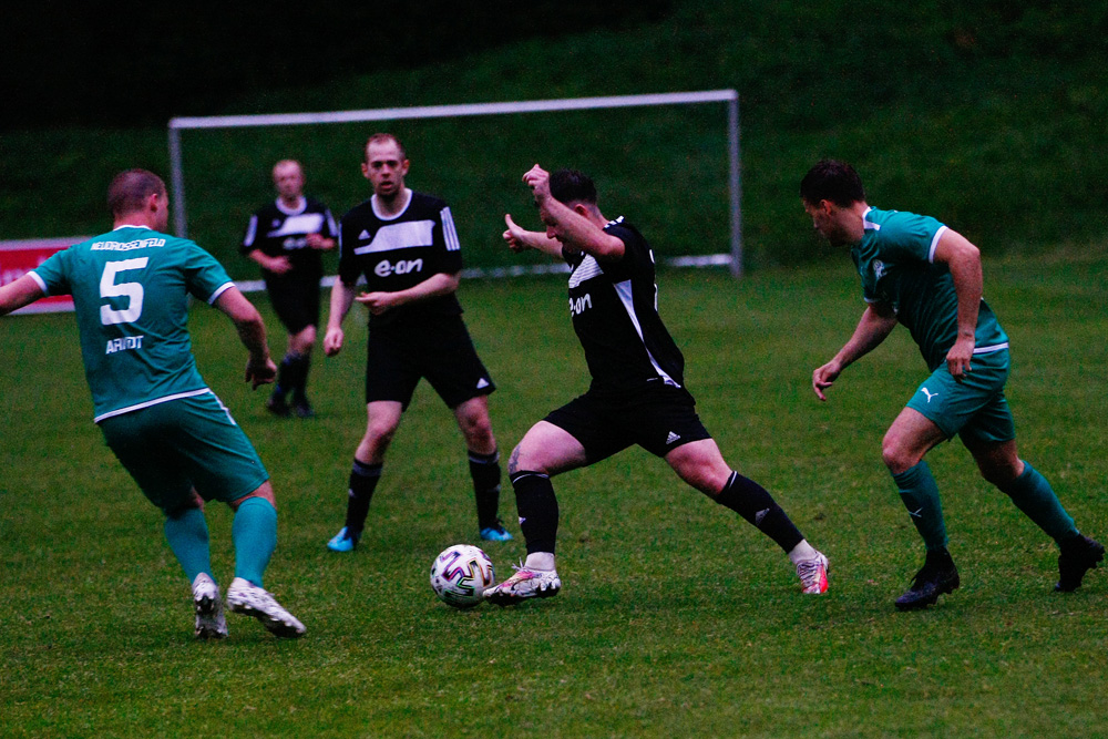 1. Mannschaft vs. TSV Neudrossenfeld II (02.05.2024) - 62