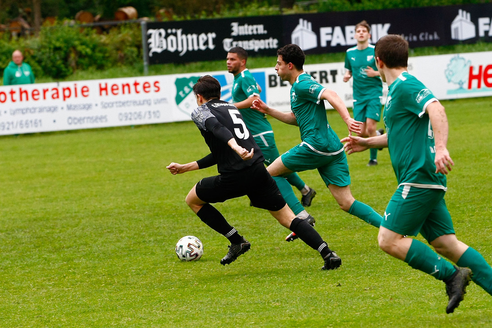 1. Mannschaft vs. 1. FC Creußen (05.05.2024) - 37