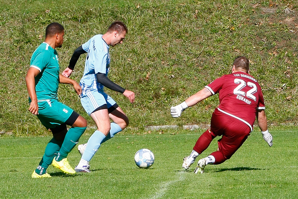 1. Mannschaft vs TSV 1909 Obernsees (29.09.2024) - 9