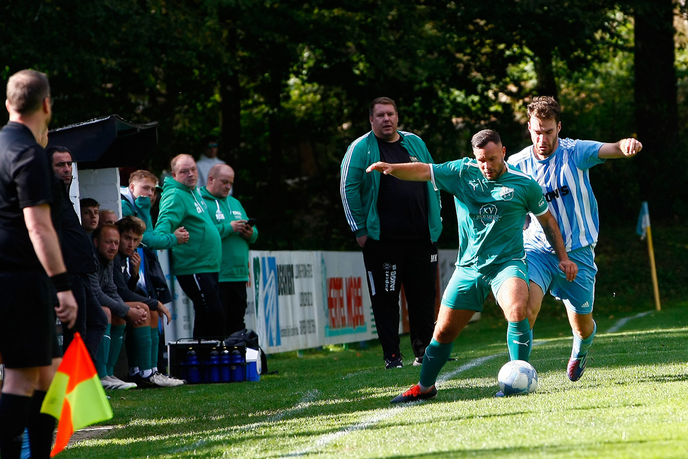 1. Mannschaft vs TSV 1909 Obernsees (29.09.2024) - 22