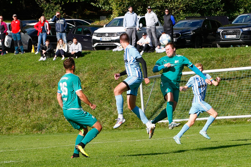 1. Mannschaft vs TSV 1909 Obernsees (29.09.2024) - 39