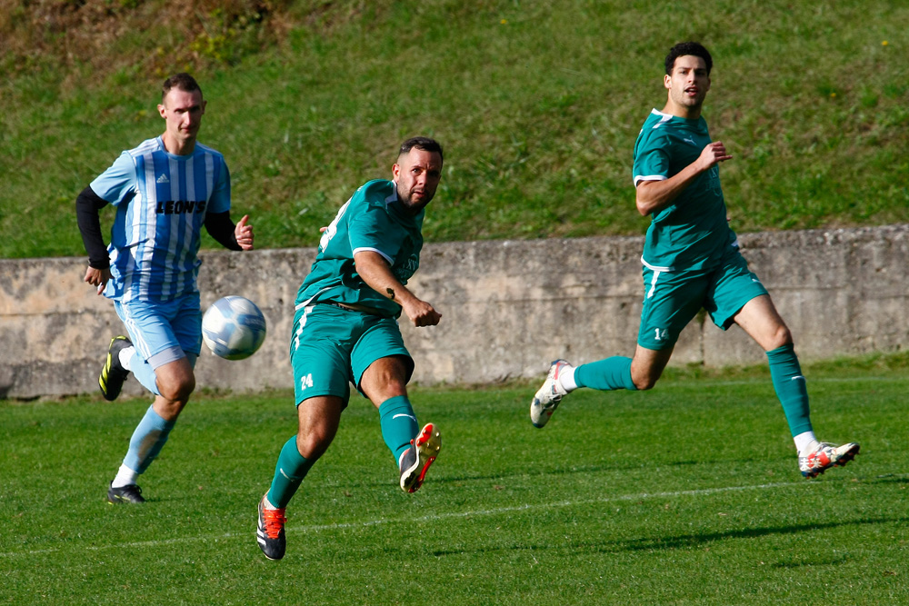 1. Mannschaft vs TSV 1909 Obernsees (29.09.2024) - 45