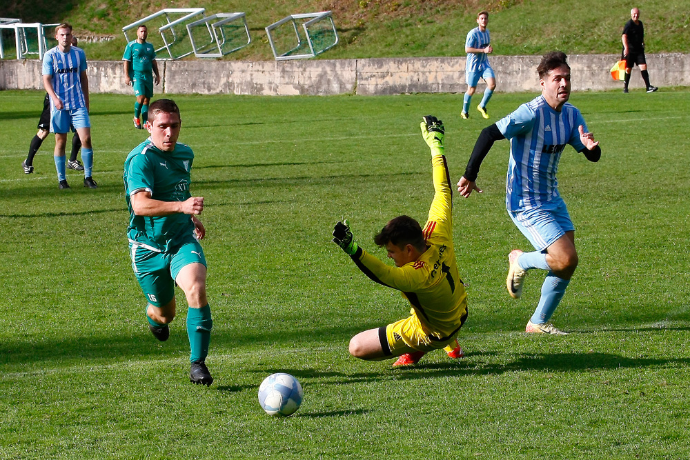 1. Mannschaft vs TSV 1909 Obernsees (29.09.2024) - 47