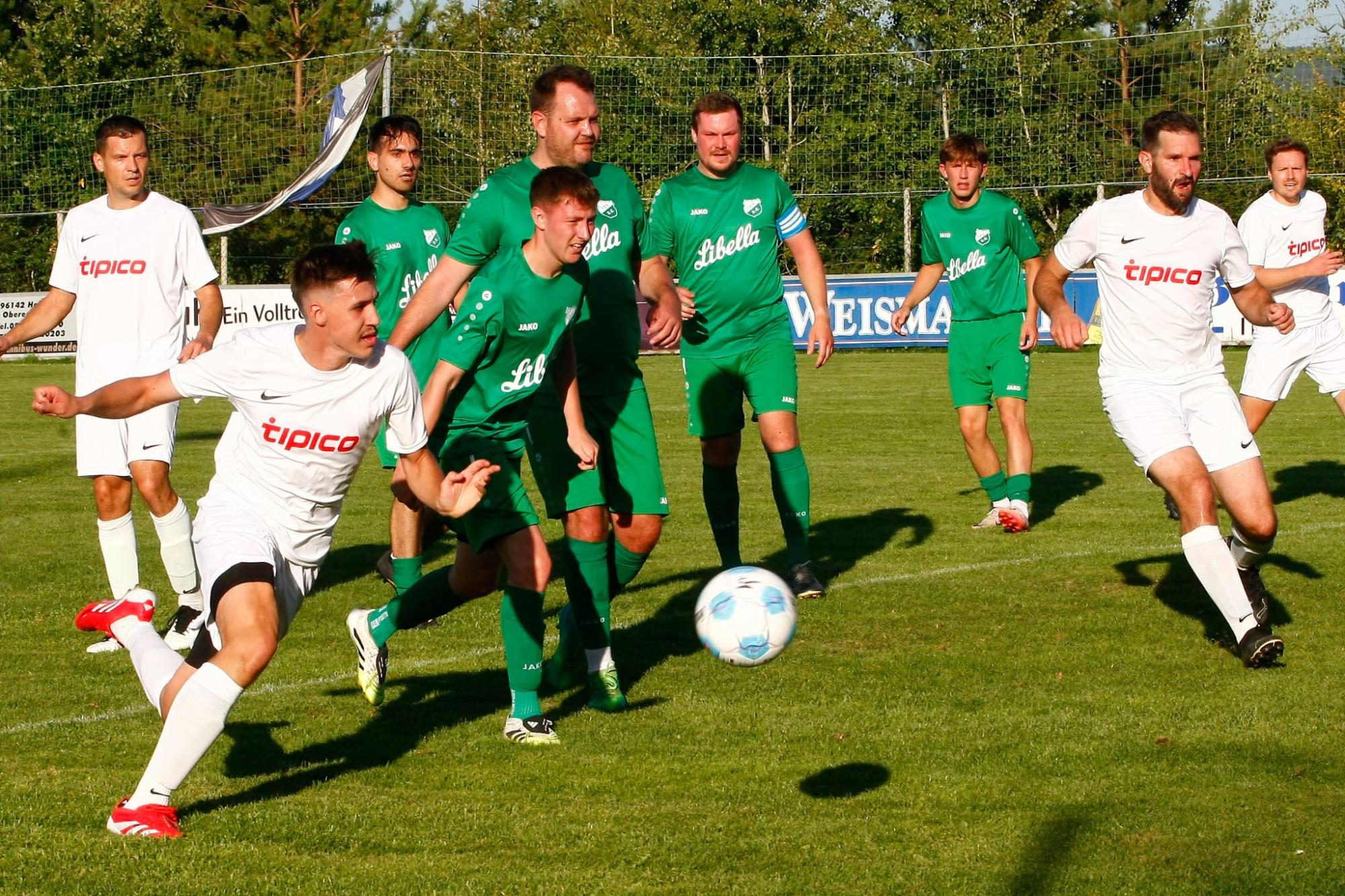 1. Mannschaft vs VfR Katschenreuth 1955 II (20.09.2025) - 30