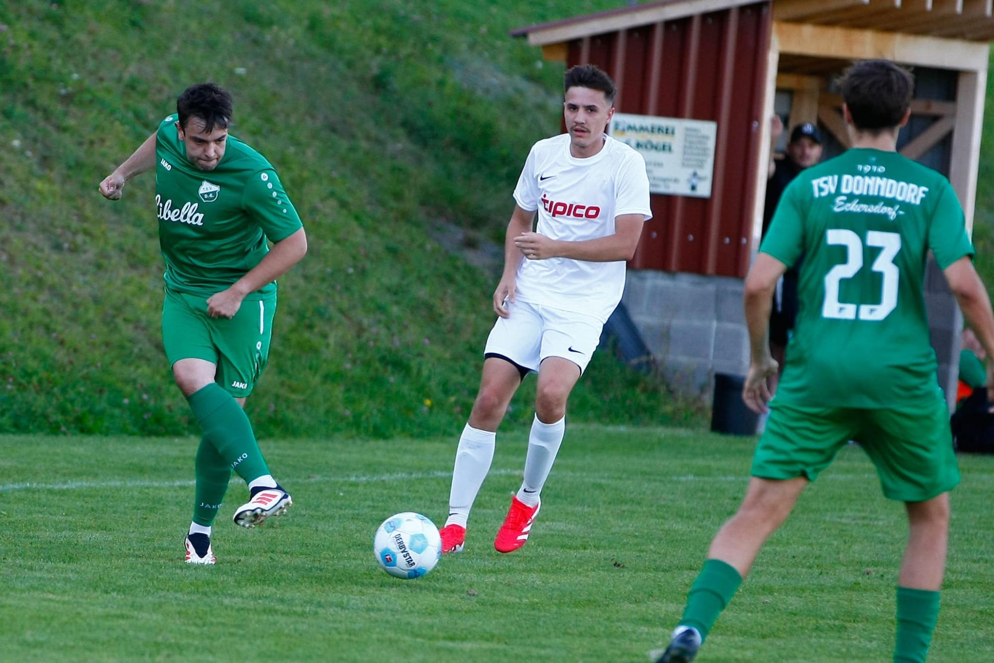 1. Mannschaft vs VfR Katschenreuth 1955 II (20.09.2025) - 36