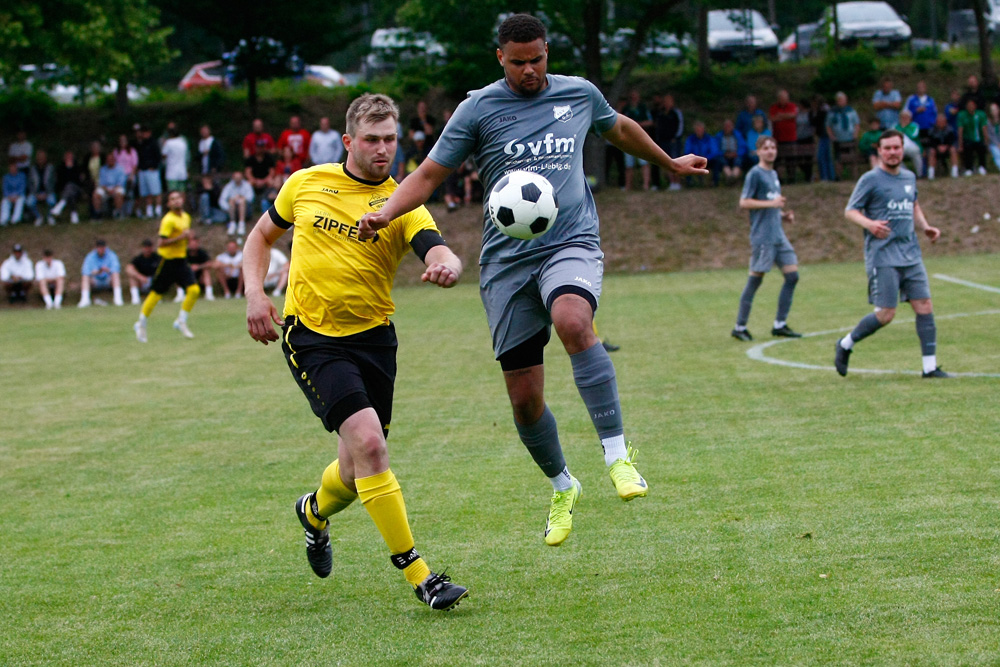 Relegationsspiel - 65