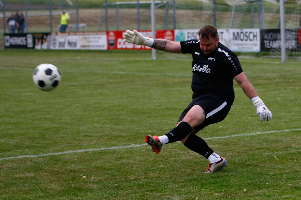 Relegationsspiel - 69