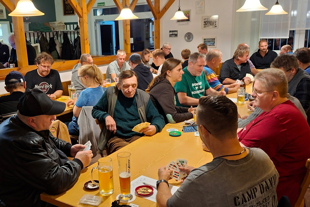 Preisschafkopf im TSV-Sportheim - 10