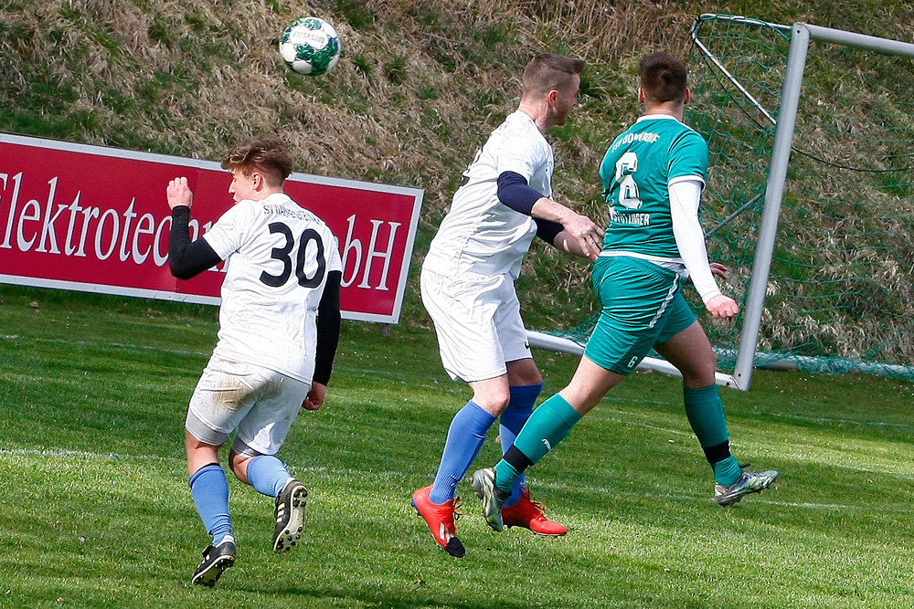 1. Mannschaft vs. SSV Warmensteinach (03.04.2022) - 59