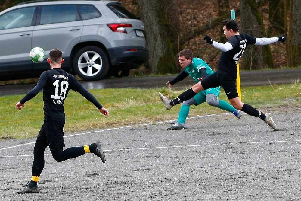 1. Mannschaft vs. TSV Obernsees (10.04.2022) - 8