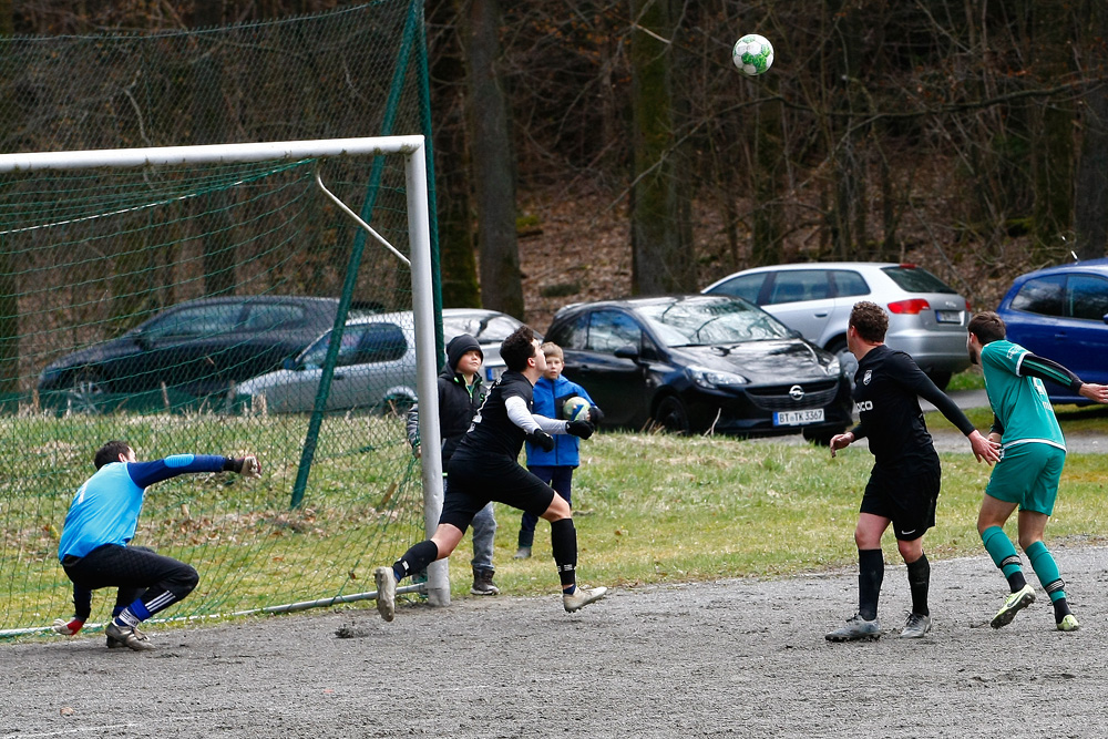 1. Mannschaft vs. TSV Obernsees (10.04.2022) - 13