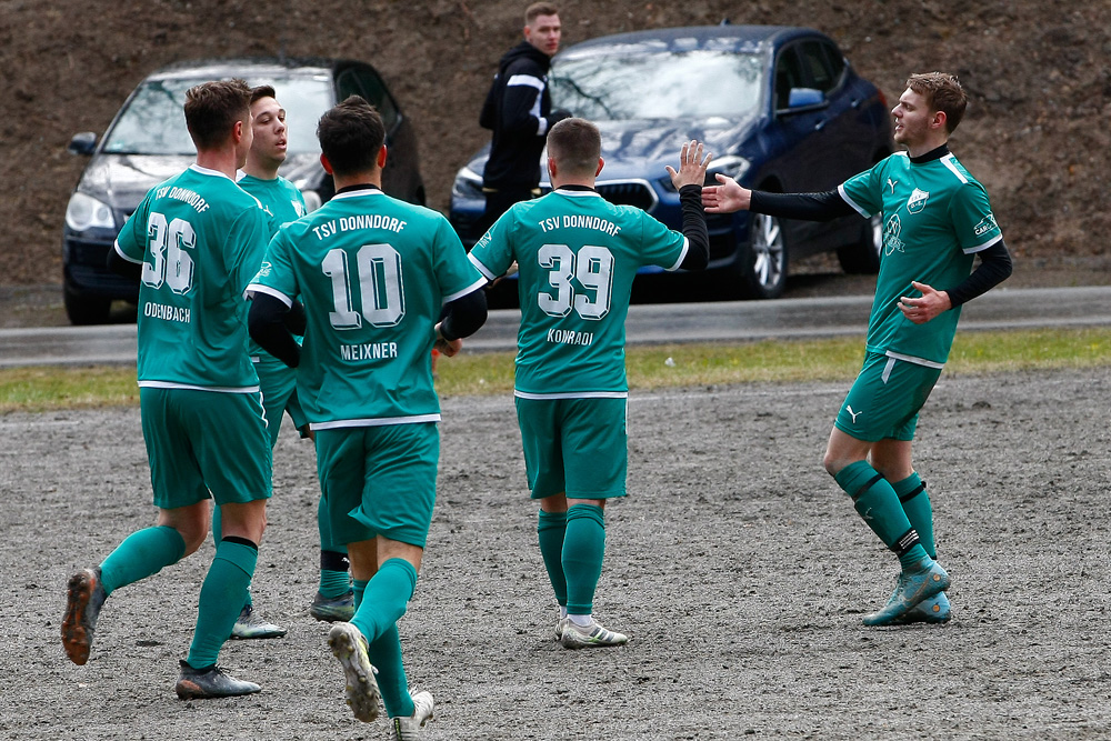 1. Mannschaft vs. TSV Obernsees (10.04.2022) - 16
