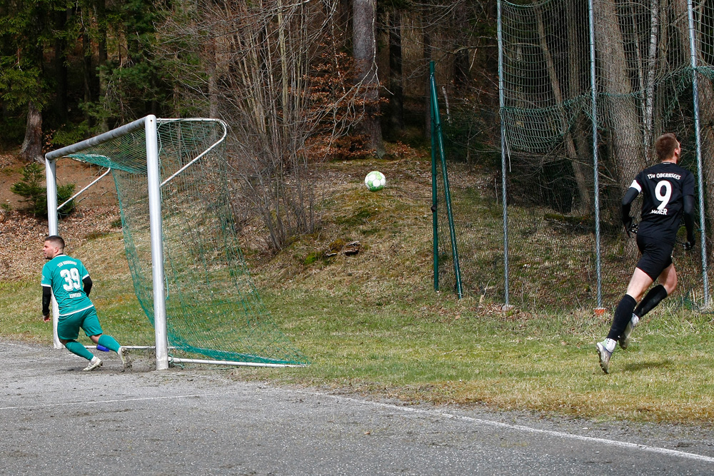1. Mannschaft vs. TSV Obernsees (10.04.2022) - 55