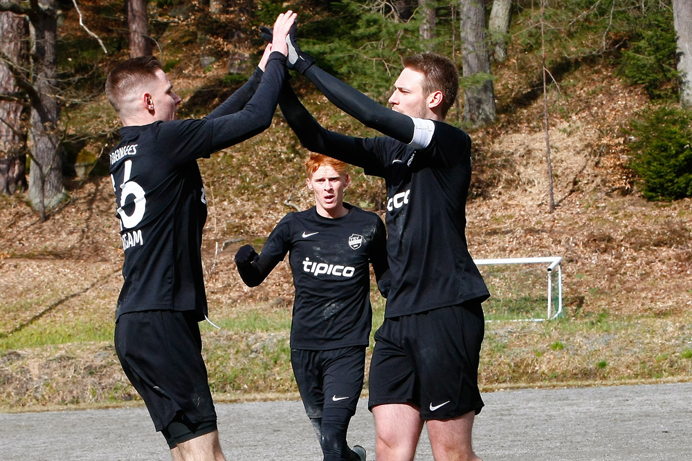 1. Mannschaft vs. TSV Obernsees (10.04.2022) - 61