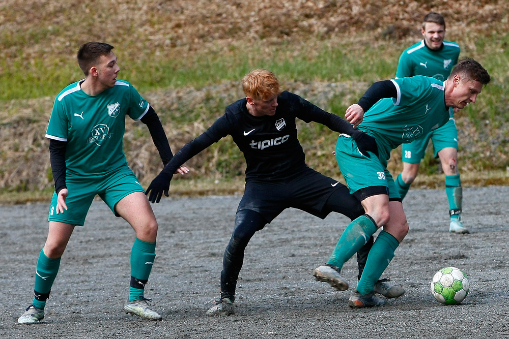1. Mannschaft vs. TSV Obernsees (10.04.2022) - 68