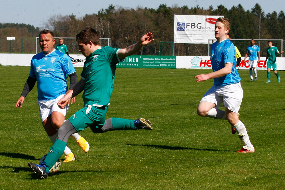 1. Mannschaft vs. (SG) Mistelbach / Gesees 1 (16.04.2022) - 71