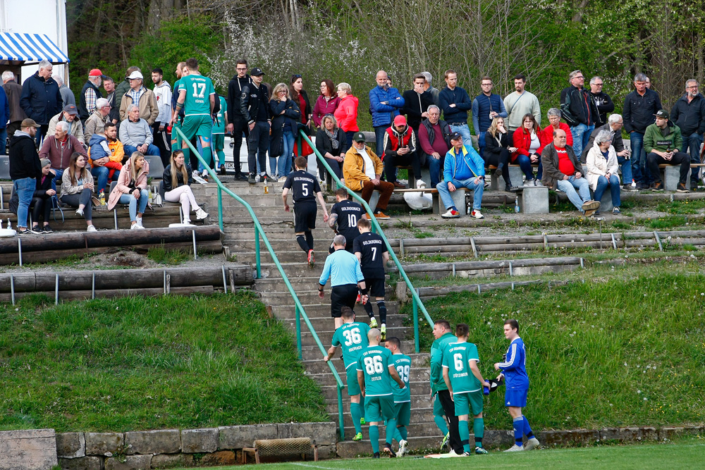 1. Mannschaft vs. SpVgg Goldkronach (28.04.2022) - 65