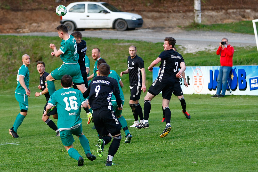 1. Mannschaft vs. SpVgg Goldkronach (28.04.2022) - 83