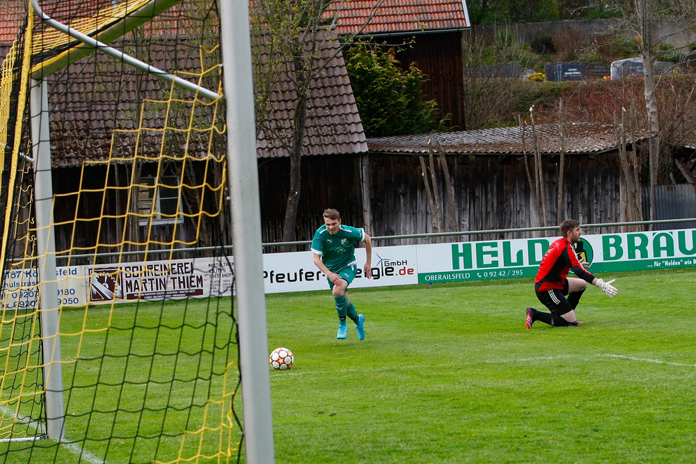1. Mannschaft vs. SV Kirchahorn (30.04.2022) - 6