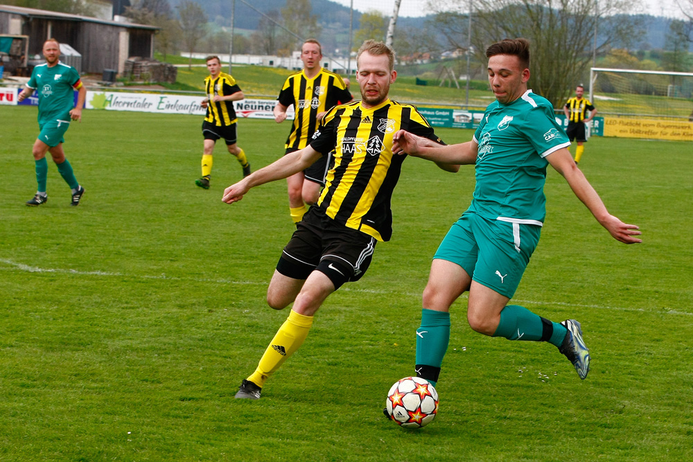 1. Mannschaft vs. SV Kirchahorn (30.04.2022) - 10