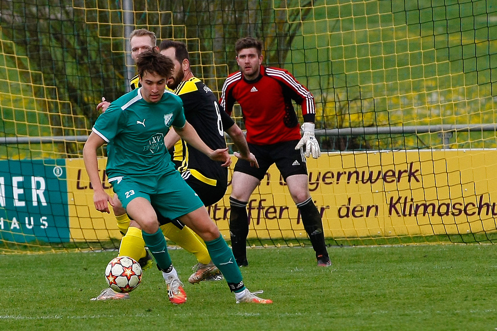 1. Mannschaft vs. SV Kirchahorn (30.04.2022) - 36