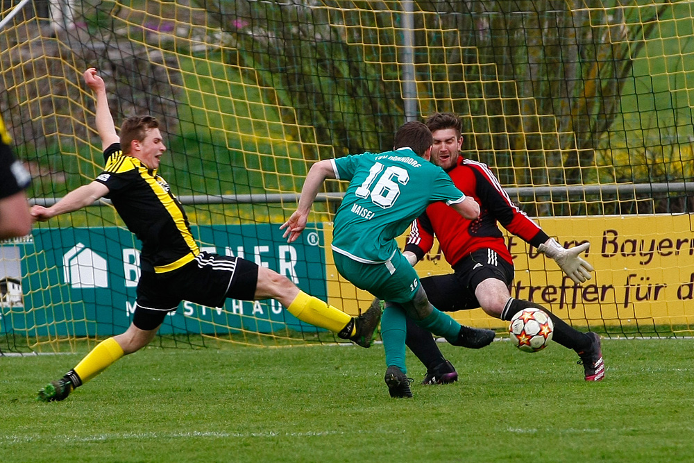1. Mannschaft vs. SV Kirchahorn (30.04.2022) - 51