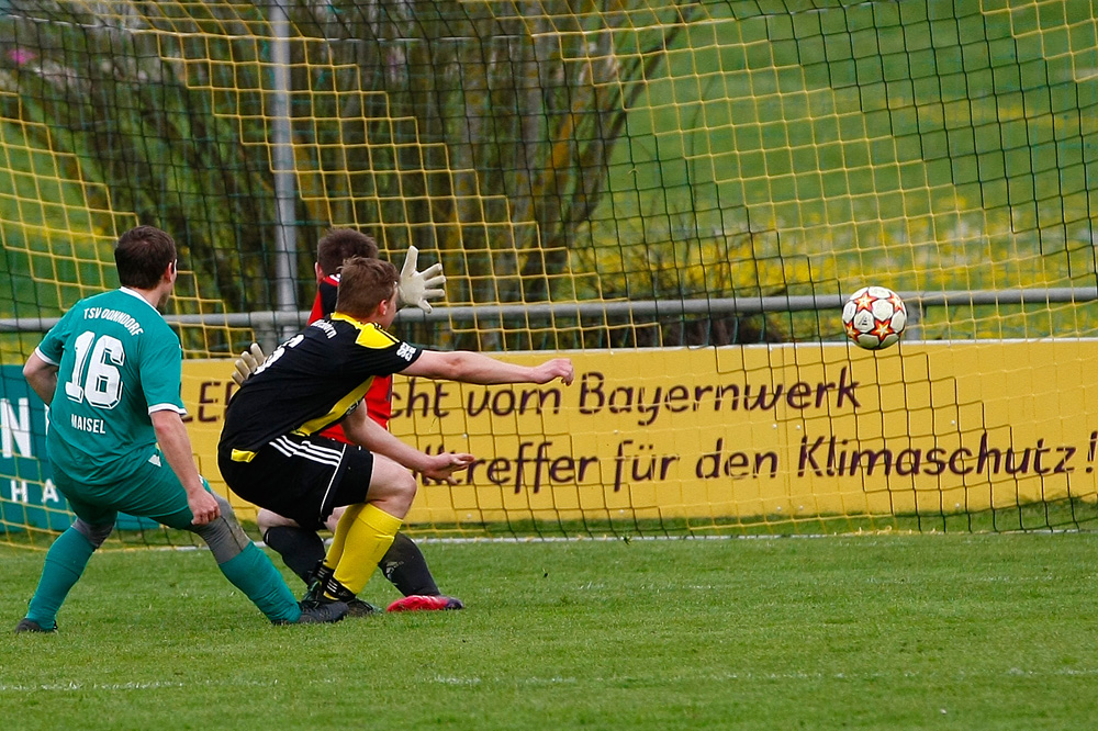 1. Mannschaft vs. SV Kirchahorn (30.04.2022) - 52