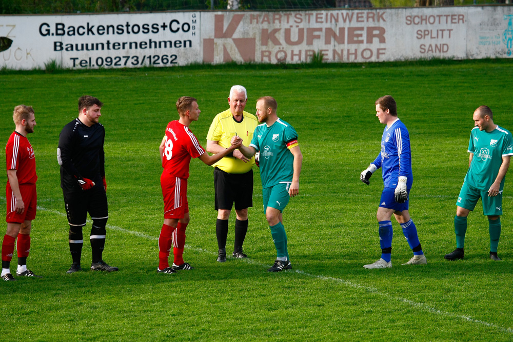 1. Mannschaft vs. SV Röhrenhof (04.05.2022) - 6