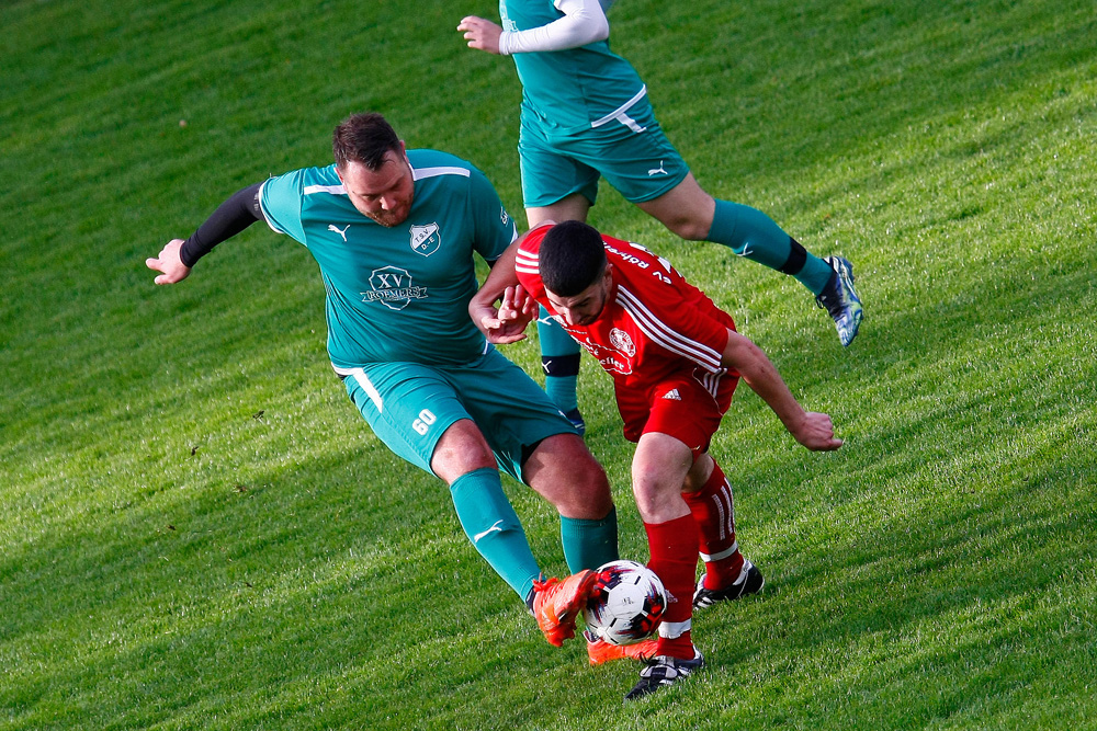 1. Mannschaft vs. SV Röhrenhof (04.05.2022) - 16