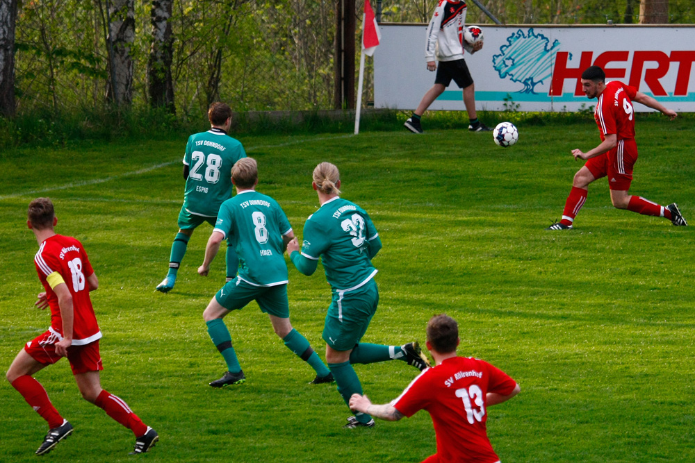 1. Mannschaft vs. SV Röhrenhof (04.05.2022) - 36