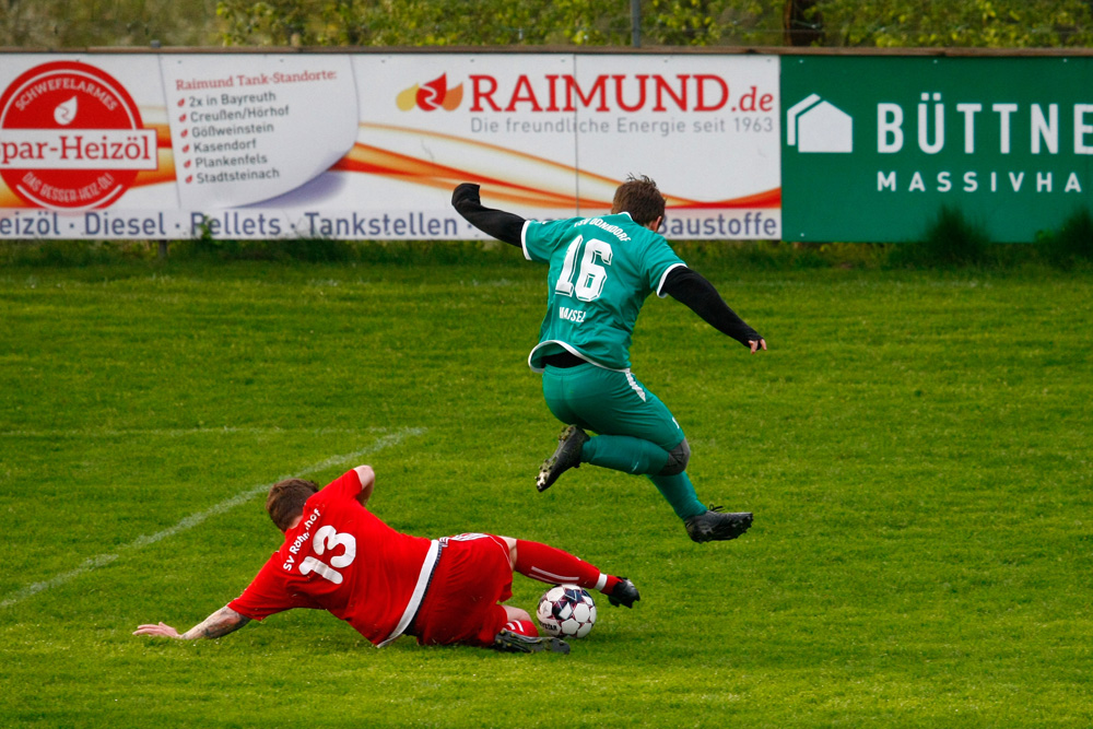1. Mannschaft vs. SV Röhrenhof (04.05.2022) - 37