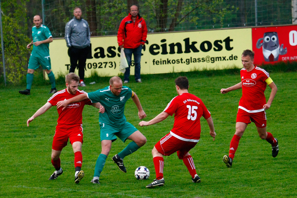 1. Mannschaft vs. SV Röhrenhof (04.05.2022) - 53