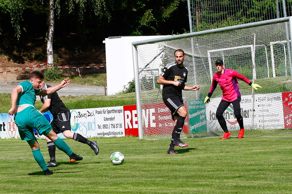 1. Mannschaft vs. (SG) SC Hummeltal / TSV Glashütten (22.05.2022) - 29