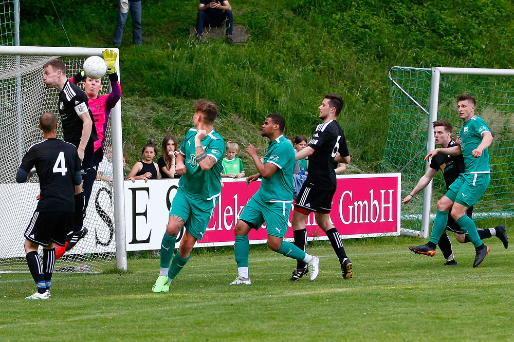 1. Mannschaft vs. (SG) SC Hummeltal / TSV Glashütten (22.05.2022) - 76